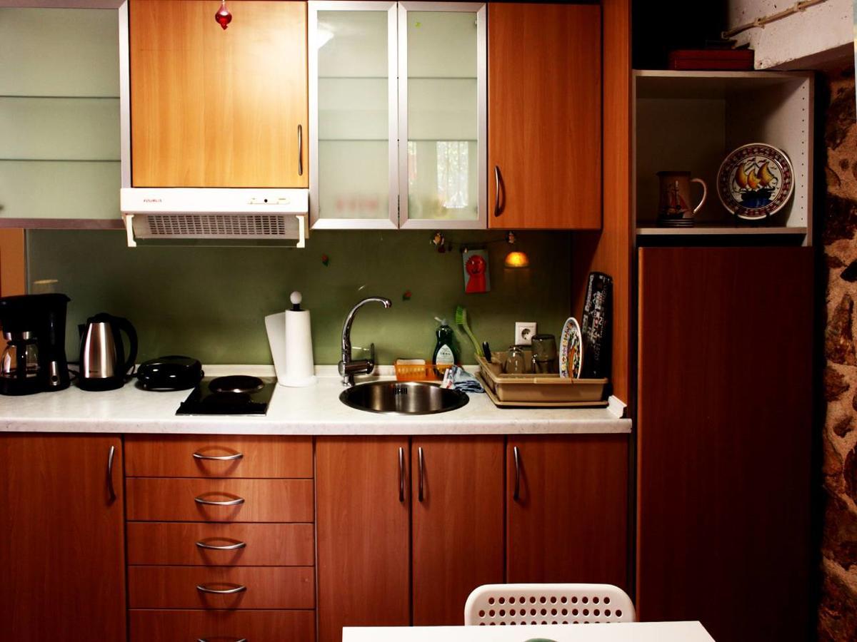 Sweet Stone Apartment In Imittos Атина Екстериор снимка