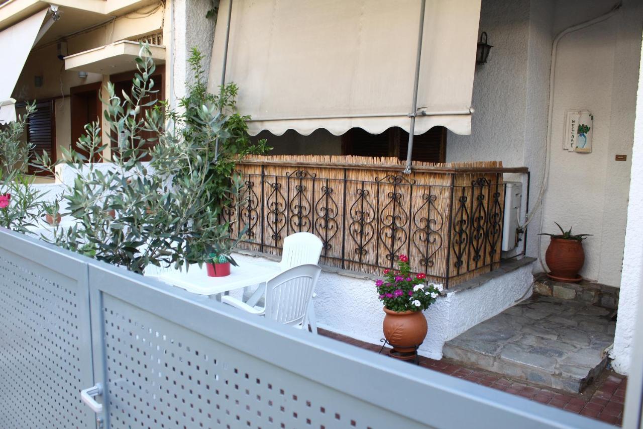 Sweet Stone Apartment In Imittos Атина Екстериор снимка